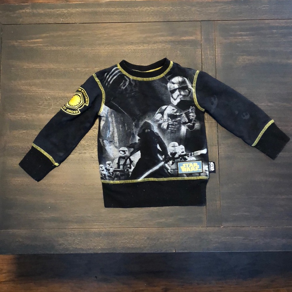 Star Wars sweatshirt